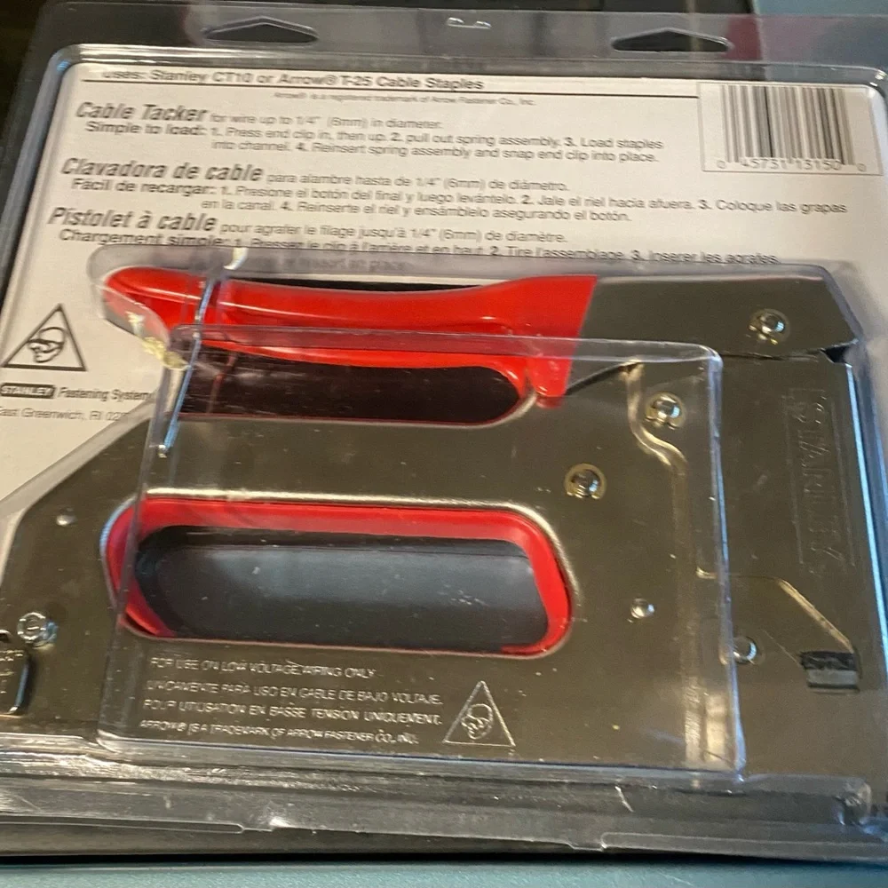 Stanley CT-10 Cable Tacker * New - Picture 2 of 2